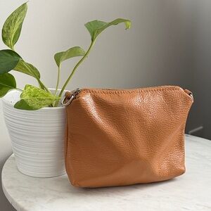 Chic Tan Leather Bag Vintage Made In Italy